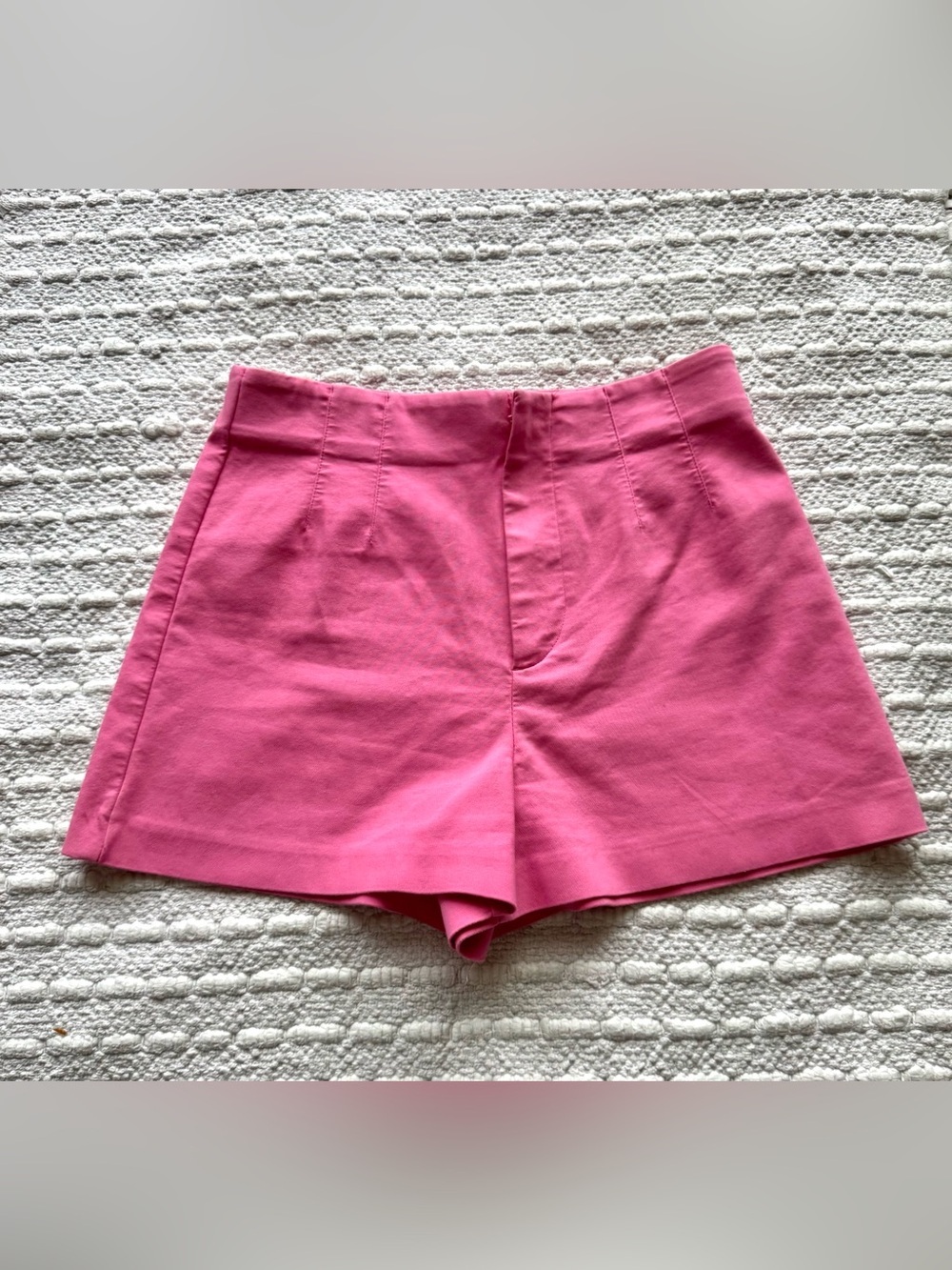Zara High-Waist Pink Tailored Shorts Size Small